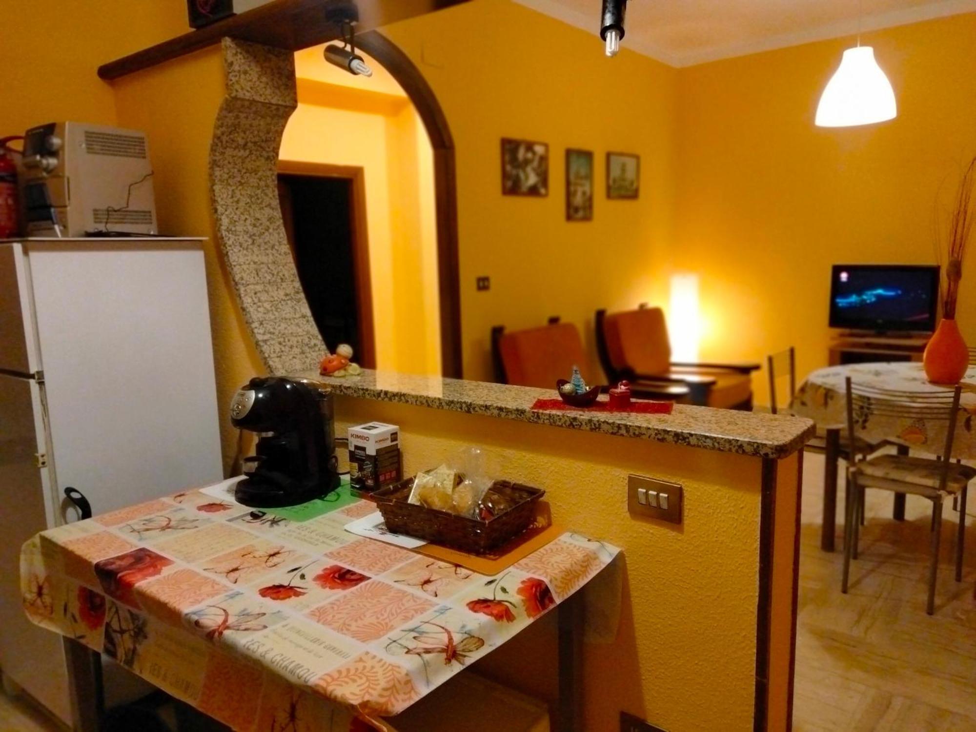 Casa Di Anna Lägenhet Tolfa Exteriör bild